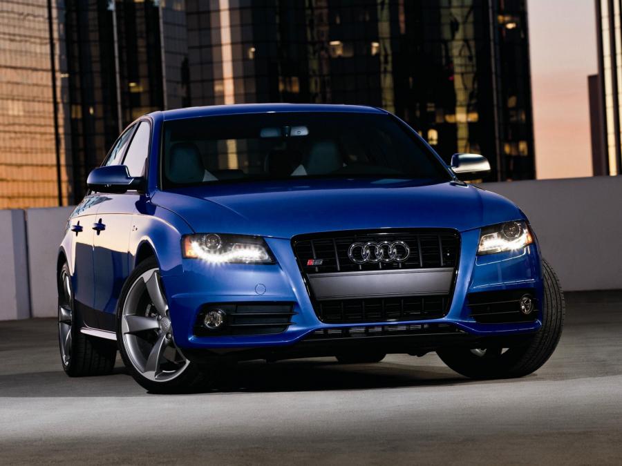  Audi S4 Sedan (B8, 8K) 2009 года  (NA) (фото 7 из 20)